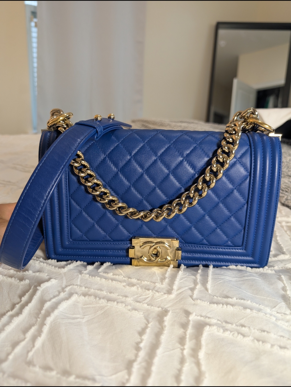 CHANEL Blue Quilted boy Shoulder Bag Gold Hardware Chain Strap CC - Picture 9 of 16
